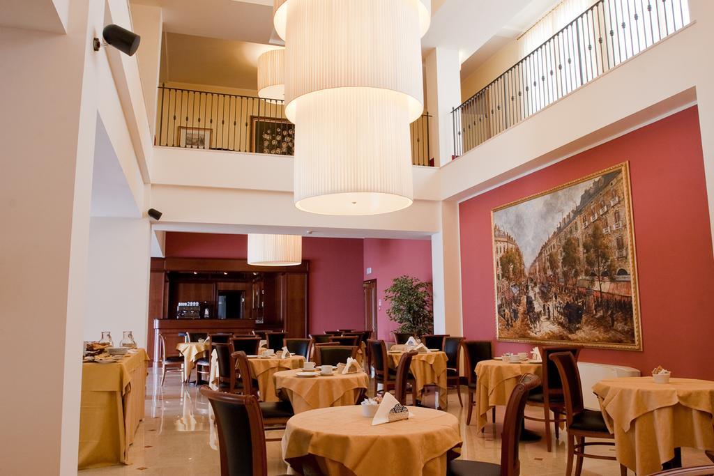 Hotel Maxim Anzola dell'Emilia Eksteriør billede