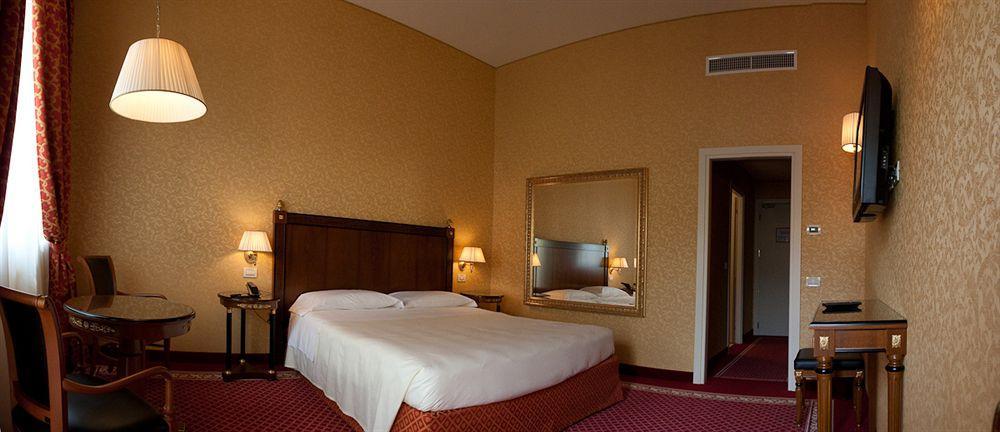 Hotel Maxim Anzola dell'Emilia Eksteriør billede